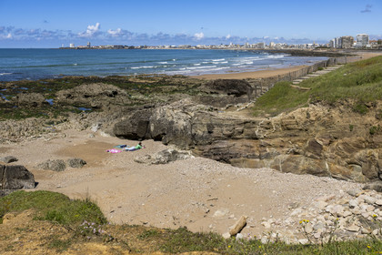 France, Vendée (85), Les-Sables-d'Olonne, le front de mer et grande plage de Tanchet