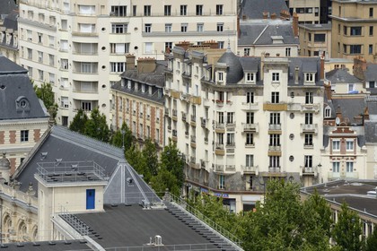 France, Ille-et-Vilaine, Rennes, building Poirier (1931) at 7 avenue January which facade was decorated by Isidore Odorico