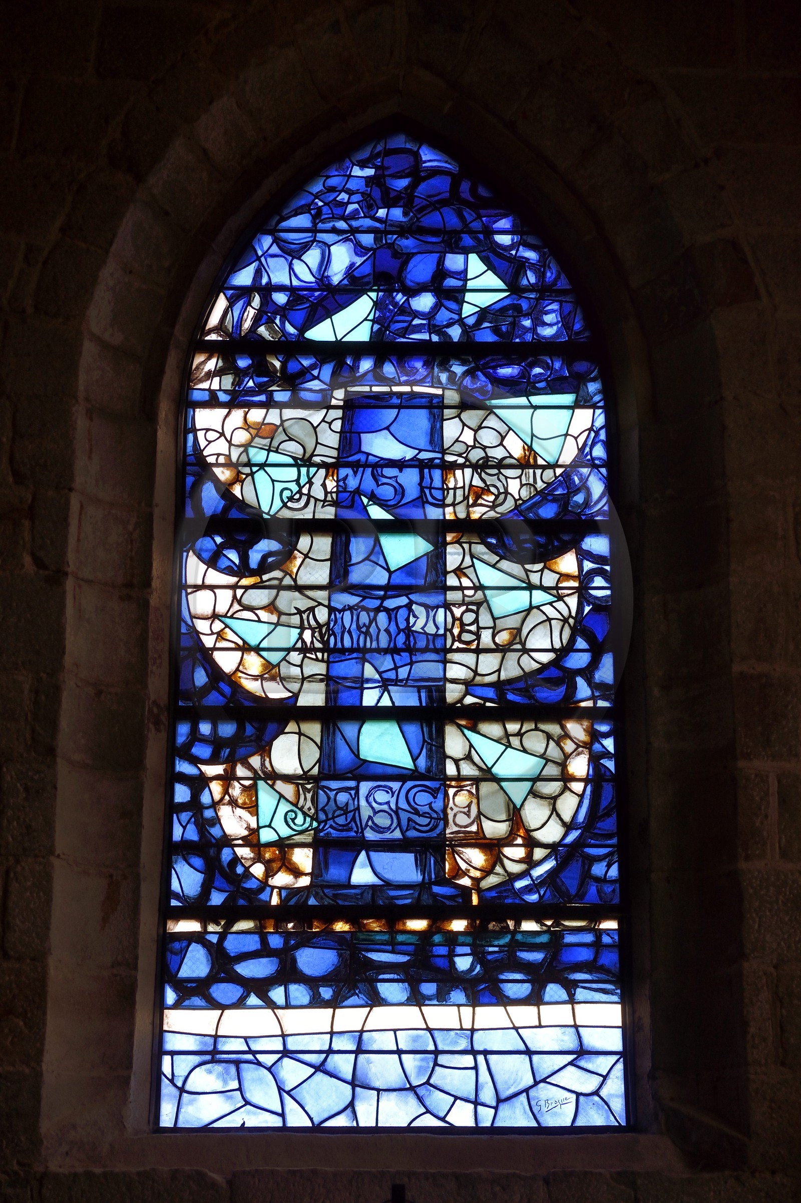 France, Seine-Maritime (76), Côte d'Albatre, Pays de Caux, l'église Saint-Valery de Varengeville-sur-Mer, vitrail l'Arbre de Jessé de Georges Braque