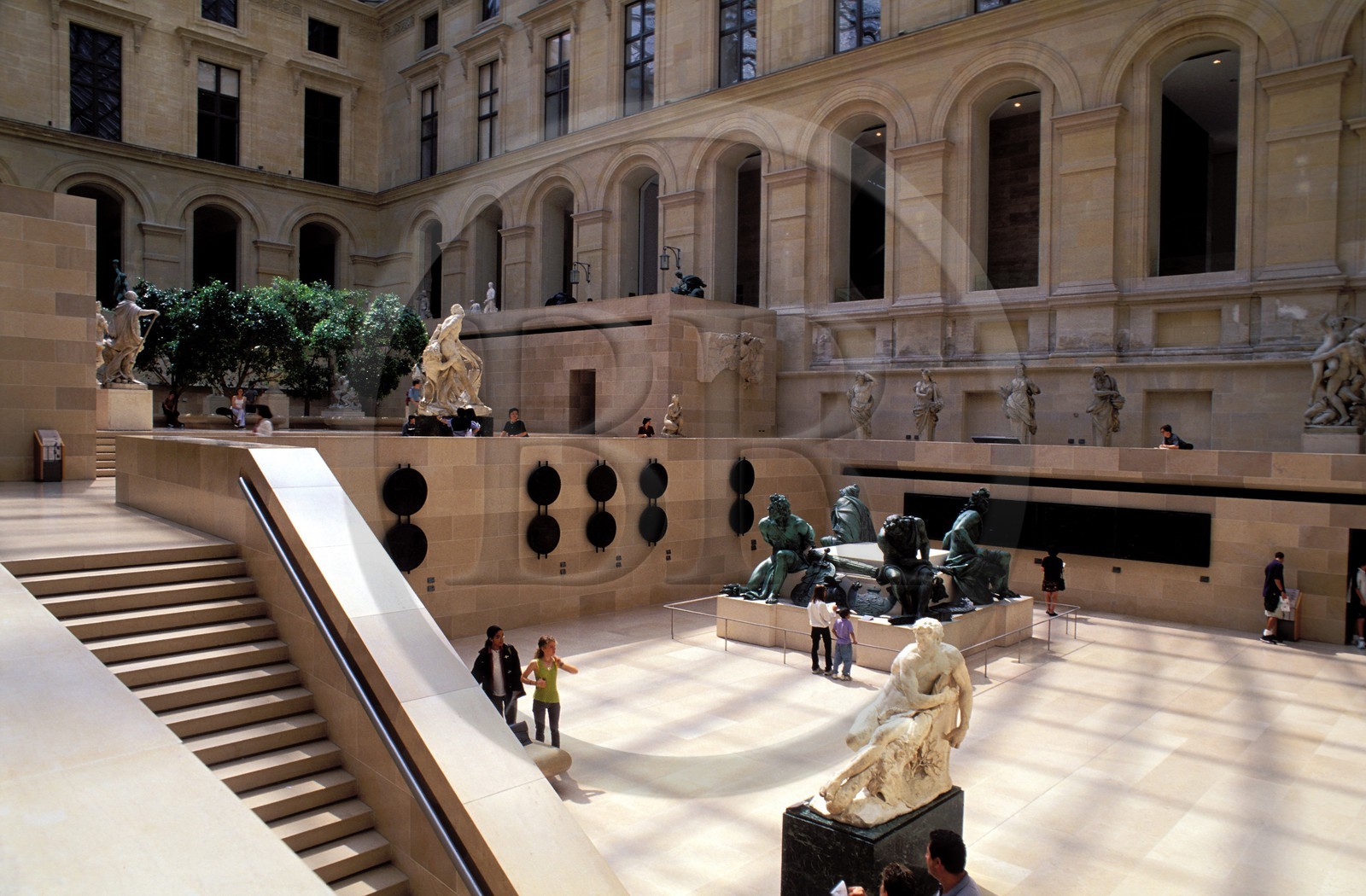 France, Paris (75), la cour Marly du Louvre