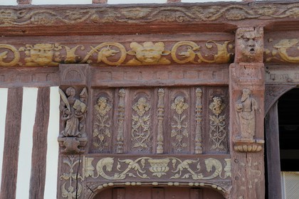 France, Seine-Maritime (76) Saint-Valery-en-Caux, the half-timbered house called Henry IV (1540) also called house Ladire, tourist center, facade detail, sculpted wood