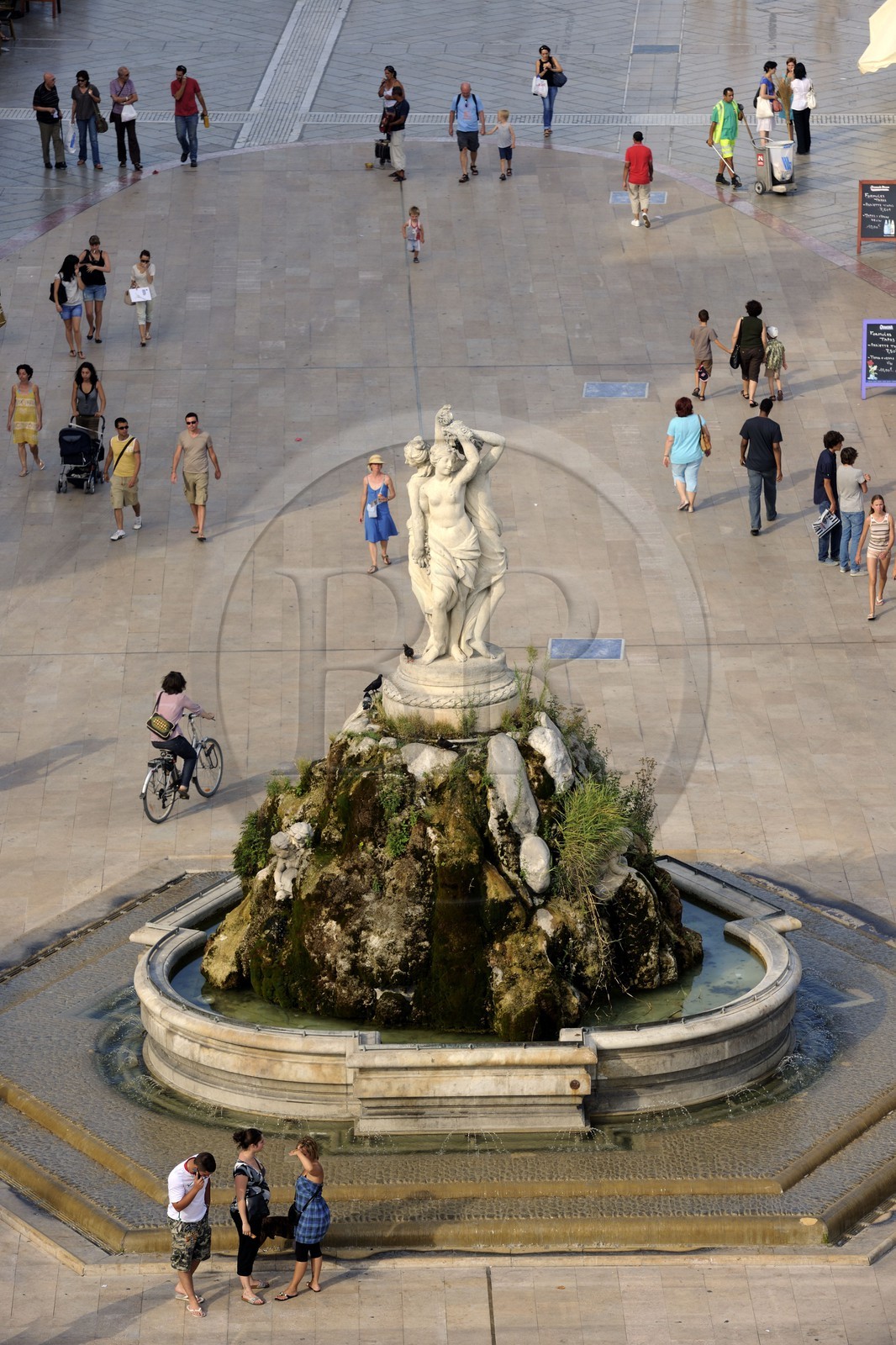 France, Herault, Montpellier, Place de la Comedie, Fontaine des Trois Graces (Fountain of Three Graces)