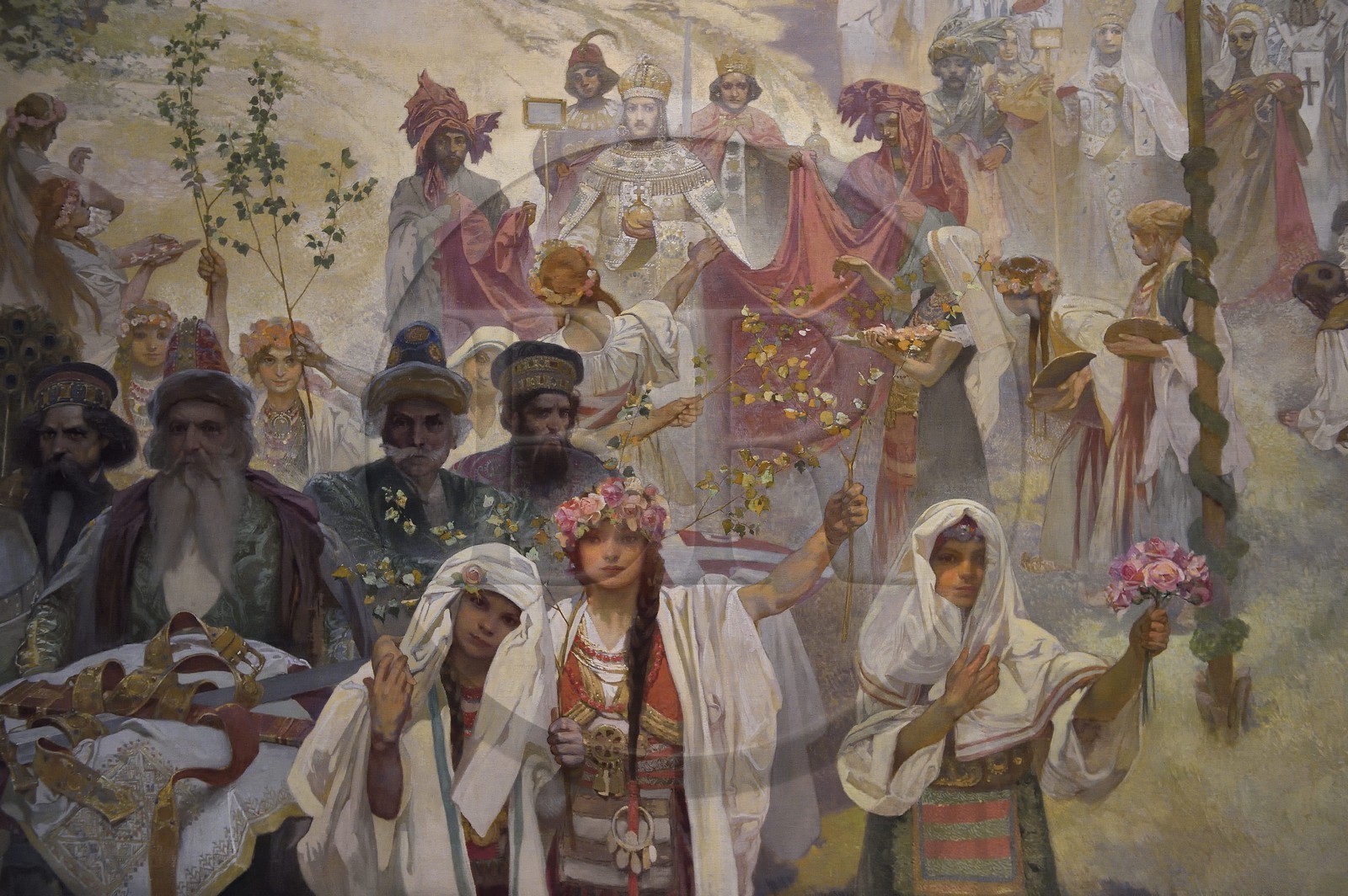 République Tchèque, Prague, palais des foires et expositions (Veletrzní palac), exposition permanente des vingt toiles monumentales de L'Épopée Slave d'Alfons Mucha, Couronnement du tsar serbe Stefan Dusan comme Empereur byzantin (detail) République Tchèque, Prague, palais des foires et expositions (Veletrzní palac), exposition permanente des vingt toiles monumentales de L'Épopée Slave d'Alfons Mucha, Couronnement du tsar serbe Stefan Dusan comme Empereur byzantin (detail)