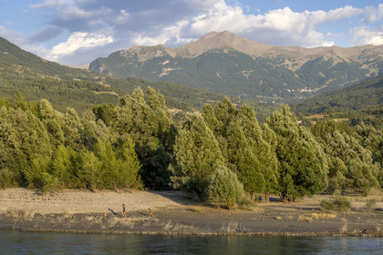France, Hautes Alpes (05), Embrun, la Durance