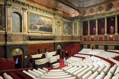 France, Yvelines (78), château de Versailles, classé Patrimoine Mondial de l'UNESCO, aile du Midi, hémicycle du congrès du parlement