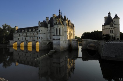 France, Indre et Loire, Chateau de Chenonceau of Renaissance style built between 1513 and 1522 on Cher River banks and the tour des Marques