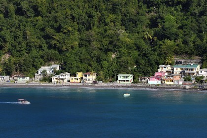 Caraïbes, Ile de la Dominique, baie de Soufrière, le village Scotts Head