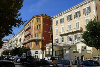 France, Corse-du-Sud (2A), Ajaccio, le n°17 et le n°19 boulevard du Roi Jerome