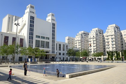 France, Rhone, Villeurbanne, architectural ensemble of the gratte-ciel (skyscrapers) built from 1927 to 1934, the former Palais du Travail (palace of Labour) now occupied by the theatre TNP on place Lazare Goujon