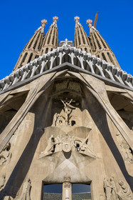Spain, Catalonia, Barcelona, Eixample district, Sagrada Familia basilica by Catalan modernist architect Antoni Gaudi, listed as a UNESCO World Heritage Site, the passion facade whose sculptures were made by Josep Maria Subirachs, crucifixion and ordeal