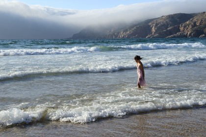 Portugal, région de Lisbonne, Cascais, petite plage sauvage de Abano au nord de la plage de Guincho sur la côte d'Estoril
