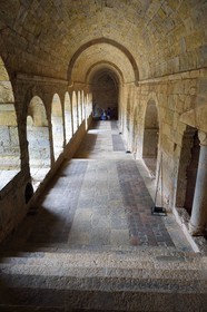 France, Var, the Thoronet cistercian abbey, the east gallery of the cloister