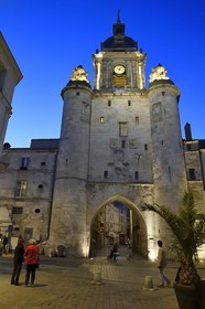 France, Charente-Maritime (17), La Rochelle, la porte de la Grosse Horloge