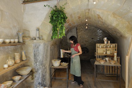 France, Gard, region of the Pays d'Uzege, Saint-Quentin-la-Poterie, Christine Carotenuto at the pottery workshop Les Animals