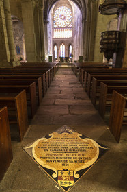 France, Ille et Vilaine, Cote d'Emeraude (Emerald Coast), Saint Malo, Saint Vincent Cathedral, tribute to Jacques Cartier