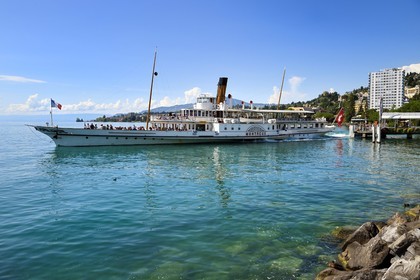 Switzerland, Canton of Vaud, Montreux, on the banks of Lake Geneva (Lac Leman), the paddle wheel Steamboat Montreux (1904) of the Compagnie Générale de Navigation sur le Lac Léman (CGN)