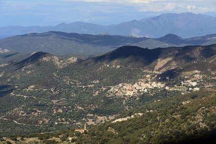 France, Haute Corse, Balagne, perched village of Belgodere and the former Tuani convent in the foreground