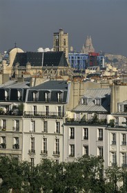 France, Paris (75), quai de Béthune sur l' île de la Cité, Beaubourg et le Sacré-Coeur