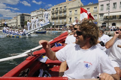 France, Hérault (34), Sète, canal Royal, fête de la Saint Louis, joutes sètoises, les rameurs