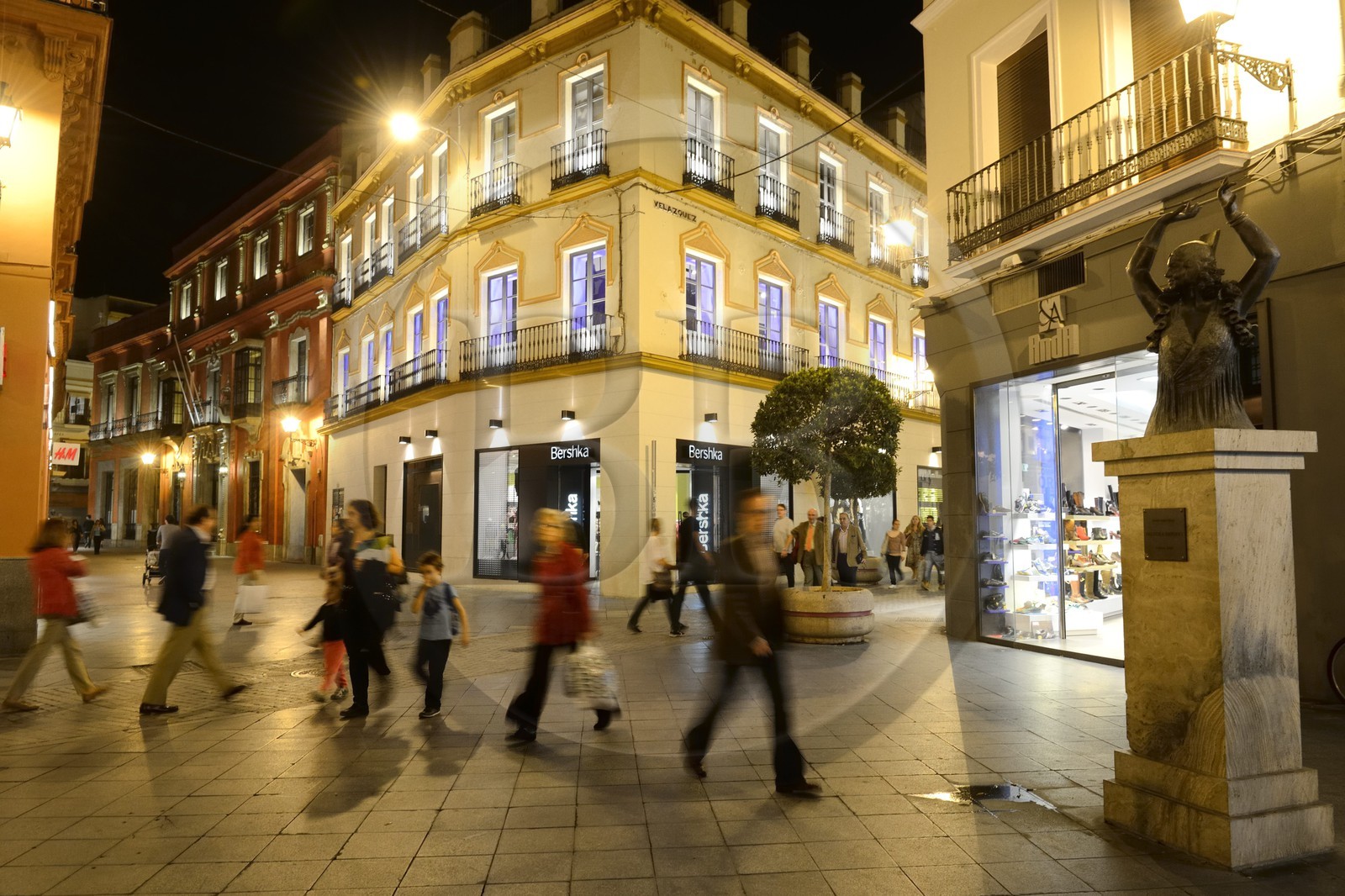 Espagne, Andalousie, Séville, commerces et boutiques de la calle Velazquez