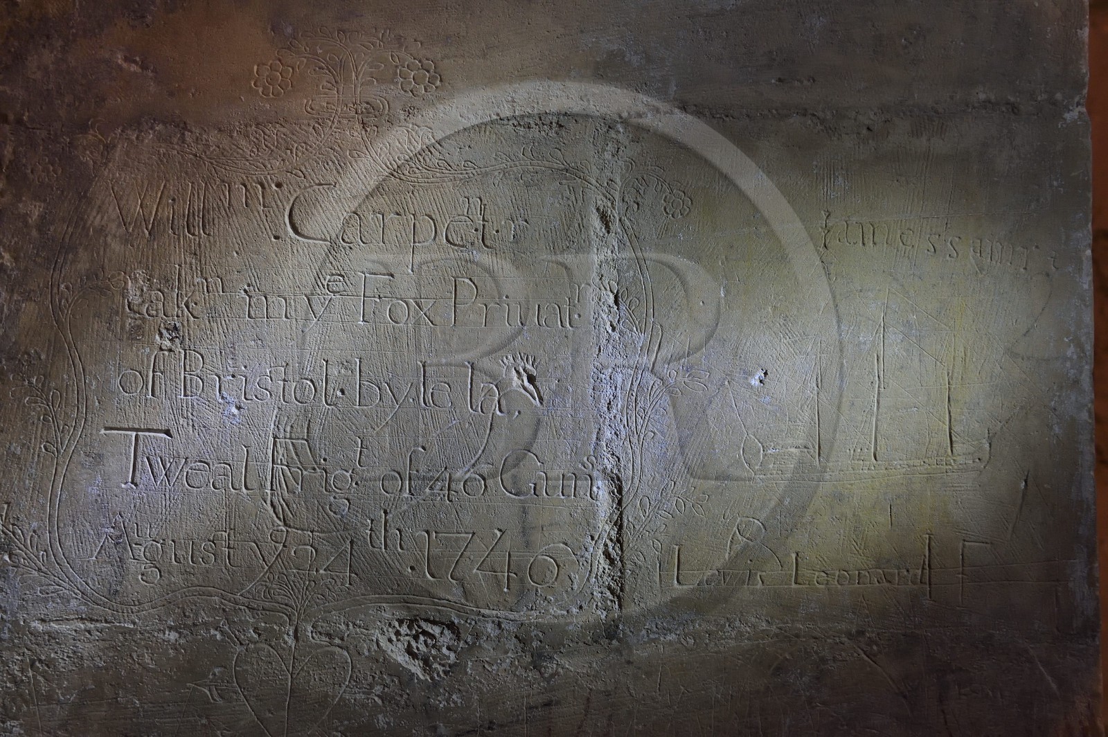 France, Charente-Maritime (17), La Rochelle, la Porte Royale construite entre 1706 et 1723, graffitis de prisonniers anglais dans la salle de garde France, Charente-Maritime (17), La Rochelle, la Porte Royale construite entre 1706 et 1723, graffitis de prisonniers anglais dans la salle de garde