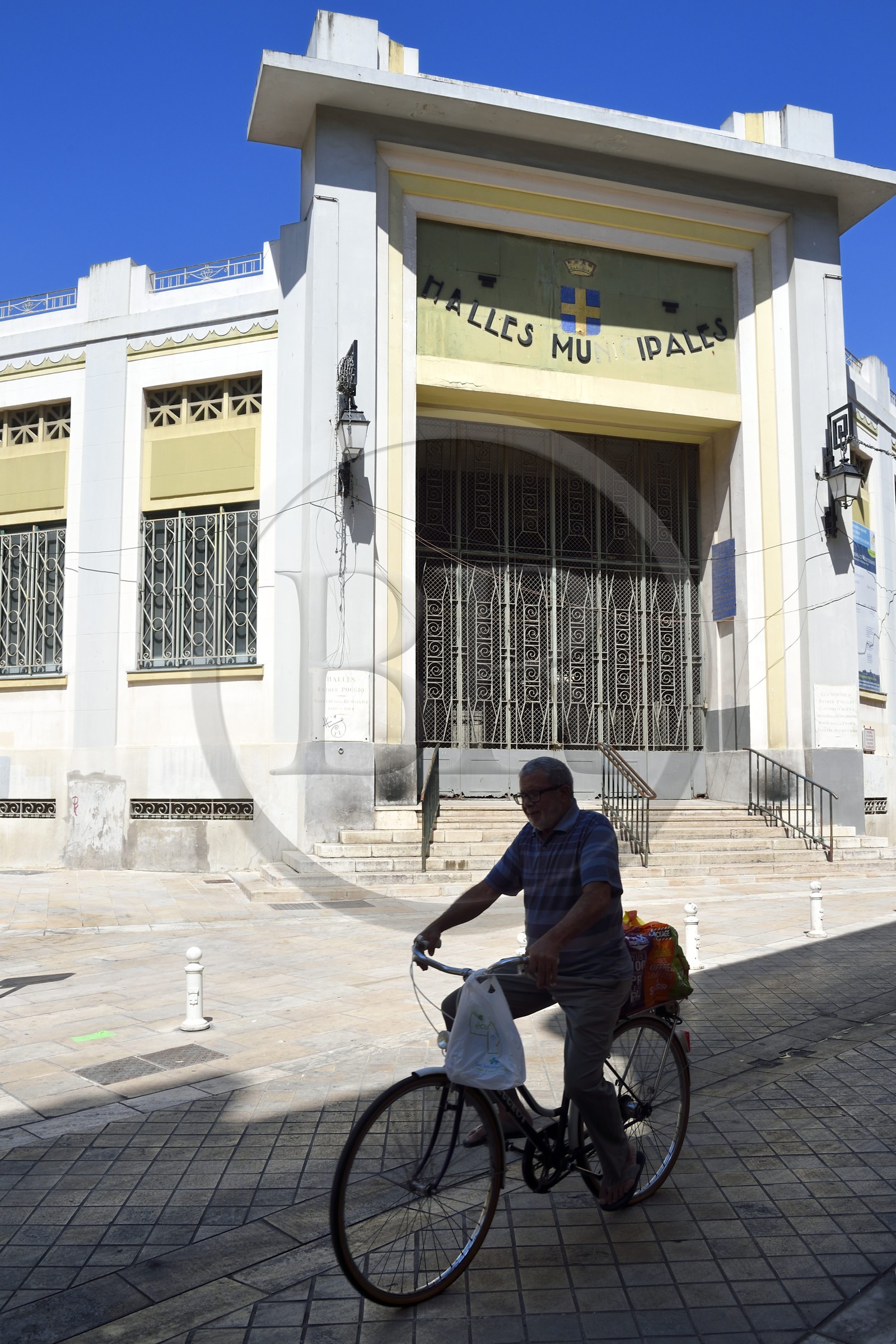 France, Var (83), Toulon, les anciennes halles municipales dans le style Art-déco appelées Halles Raspail