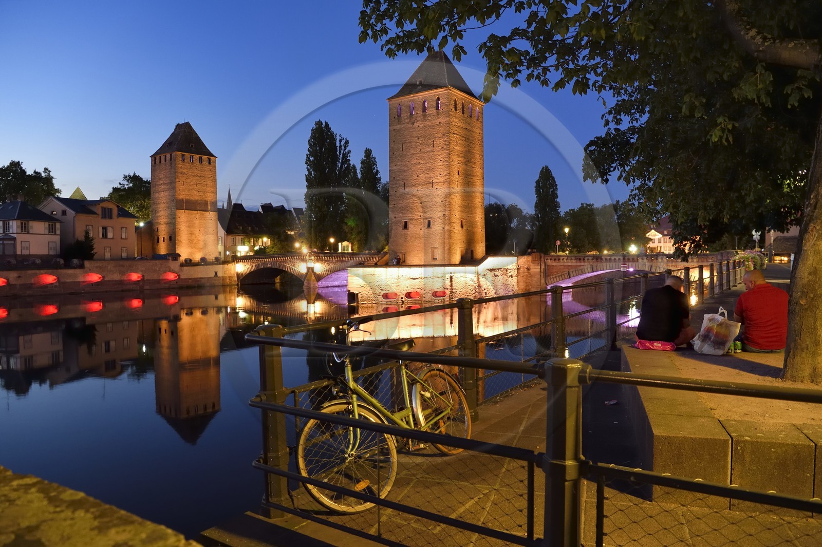 France, Bas-Rhin (67), Strasbourg, vieille ville classée au Patrimoine Mondial de l'UNESCO, quartier de la Petite France, les Ponts Couverts