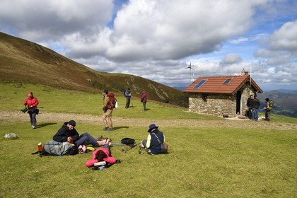 Spain, Basque Country, Navarra, Camino de Santiago (the Way of St. James) between Saint Jean Pied de Port and Roncesvalles, pilgrims at the Izandorre Refuge at the Lepoeder pass