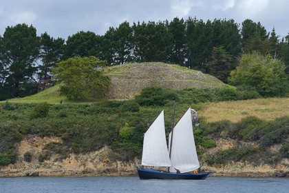 France, Morbihan, Gavrinis Cairn dated 3500 BC