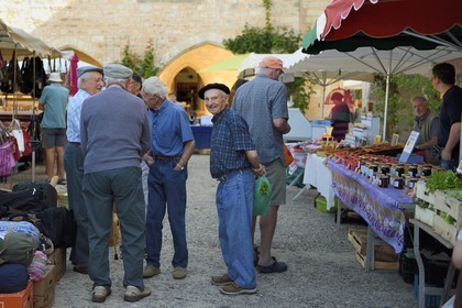 France, Dordogne, Perigord Pourpre, Monpazier, labelled Les Plus Beaux Villages de France (The Most Beautiful Villages in France), market day on the place des Cornieres in the heart of the village