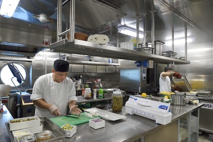 Groenland, cote ouest, bateau de croisière MS Fram de la compagnie Hurtigruten, les cuisines