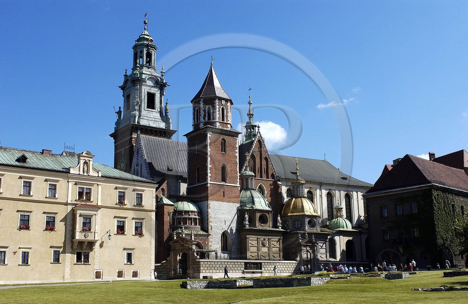 Pologne, région de la Petite-Pologne, Cracovie, la Cathédrale dans l' enceinte du château royal sur la colline de Wawel