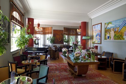 France, Alpes-Maritimes, Antibes,  Juan-les-Pins, Belle Rives hotel, the Piano-bar Fitzgerald