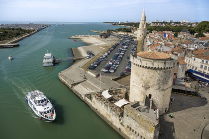 France, Charente Maritime, La Rochelle, the Chain Tower and the Lantern Tower in the background