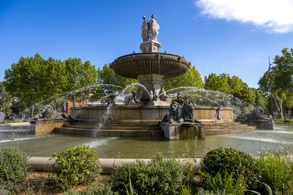 France, Bouches du Rhone, Aix en Provence, Place de la Rotonde, Rotonde fountain