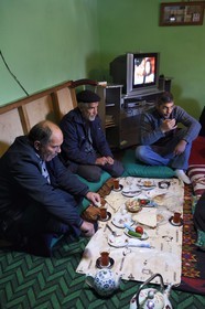 Azerbaïdjan, région de Quba (Guba), chaine de montagne du Grand Caucase, village de Khinalug (Xinaliq), déjeuner chez l'habitant