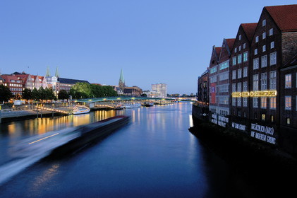 Germany, Bremen, Contemporary Art museum of the Weserburg along the Weser river