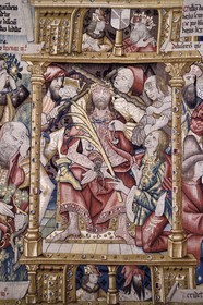 France, Haute-Loire (43), Parc naturel régional Livradois-Forez, l'abbaye de La Chaise-Dieu, tapisseries de la tenture de choeur, ensemble des 14 tapisseries flamandes réalisées au XVIe siècle retraçant des récits bibliques issus de l’Ancien et du Nouveau Testament, le couronnement d'épines (détail)