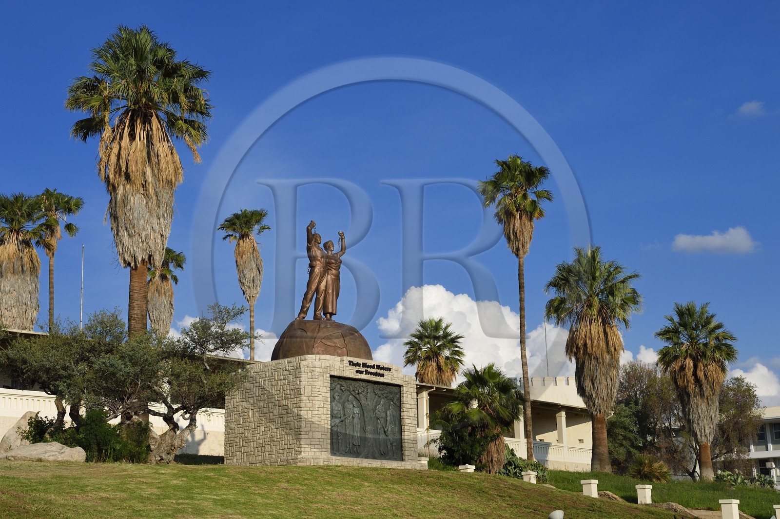 Namibie, région de Khomas, Windhoek, Alte Feste (Old Fortress) a servi de quartier général de la Schutztruppe impériale allemande, la Liberation statue Their Blood Waters Our Freedom