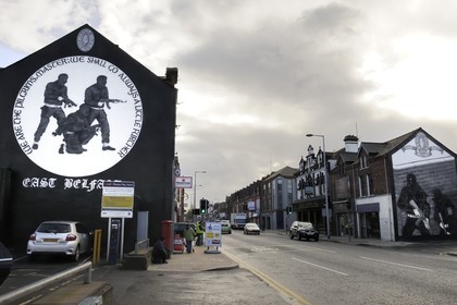 United Kingdom, Northern Ireland, East Belfast, protestant loyalist districts of Newtownards road, political wall paintings to the glory of Loyalist militias