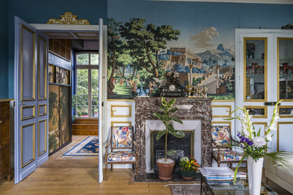 France, Nièvre, Nevers, Bonjour Guesthouse, an elegant and welcoming guesthouse filled with collectibles brought back from all over the world