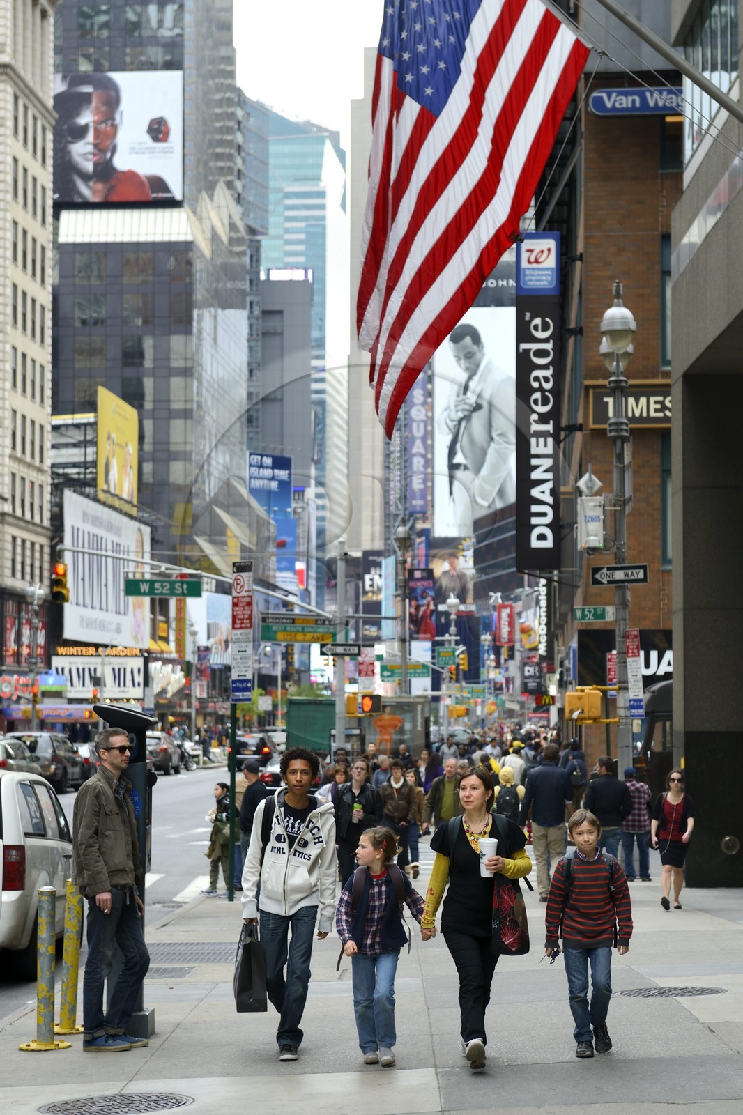 Etats-Unis, New York, Manhattan, sur Broadway avec Times Square en arrière plan
