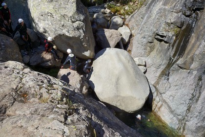 France, Corse du Sud, Alta Rocca, Bavella, canyoning in the stream of Polischellu