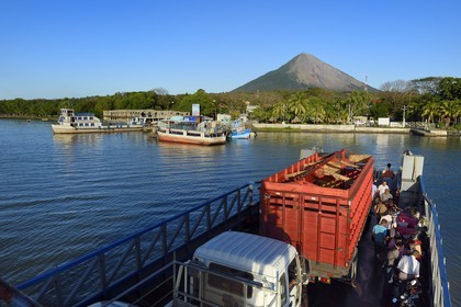 Nicaragua, Ometepe Island in Lake Nicaragua, ferry arrival at Moyagalpa harbour with the Conception volcano (1610 m) still active in the background