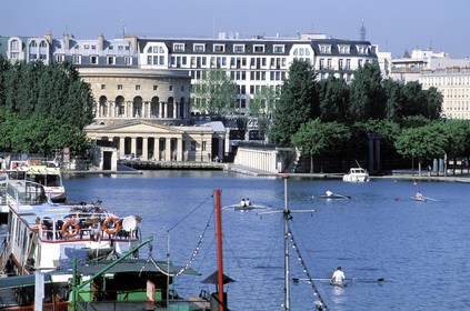 France, Paris, La Villette basin and the Rotunda, Ourcq canal