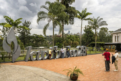 Rwanda, Kigali, quartier de Gisozi, Mémorial du génocide de Kigali, il commémore le génocide des Tutsis en 1994, Kwibuka28 signifiant Souvenir 28 (ans)