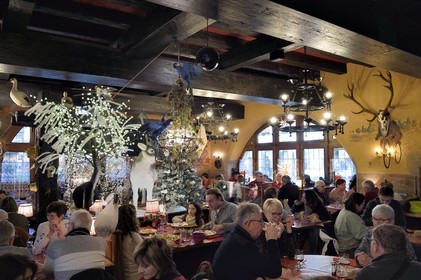 France, Bas Rhin, Obernai, restaurant winstub brasserie La Halle aux Blés