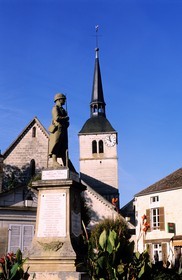 France, Haute Marne, Arc en Barrois, war memorial of WW1 and the church of the village