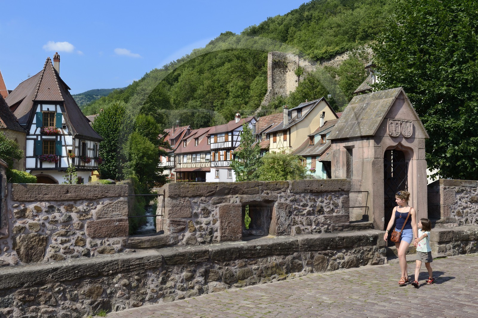 France, Haut Rhin, Kaysersberg, the fortified bridge (1514)
