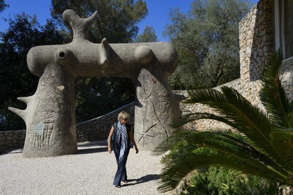 France, Alpes Maritimes, St Paul de Vence, Fondation Maeght, a museum of contemporary art, the Miro labyrinth